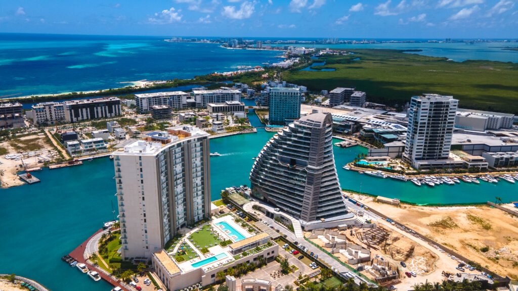 Quick Guide to Buying: Land, Houses, and Apartments for Sale; on the Beach of Cancun, Riviera Maya Quintana Roo, Mexico.